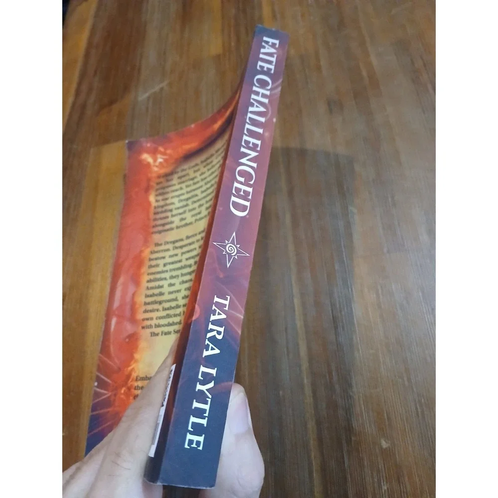 Fate Challenged by‎ Tara Lytle (English) Paperback Book